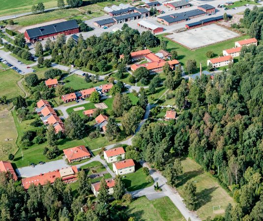 Flygbild över växande Kvinnersta